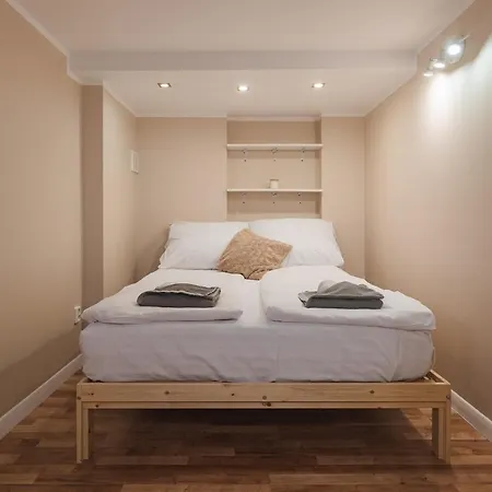 Center Of Gdansk, Sea And アパート